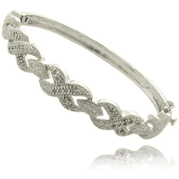 Finesque Silverplated 1/4ct TDW Diamond 'X' and 'O' Bracelet