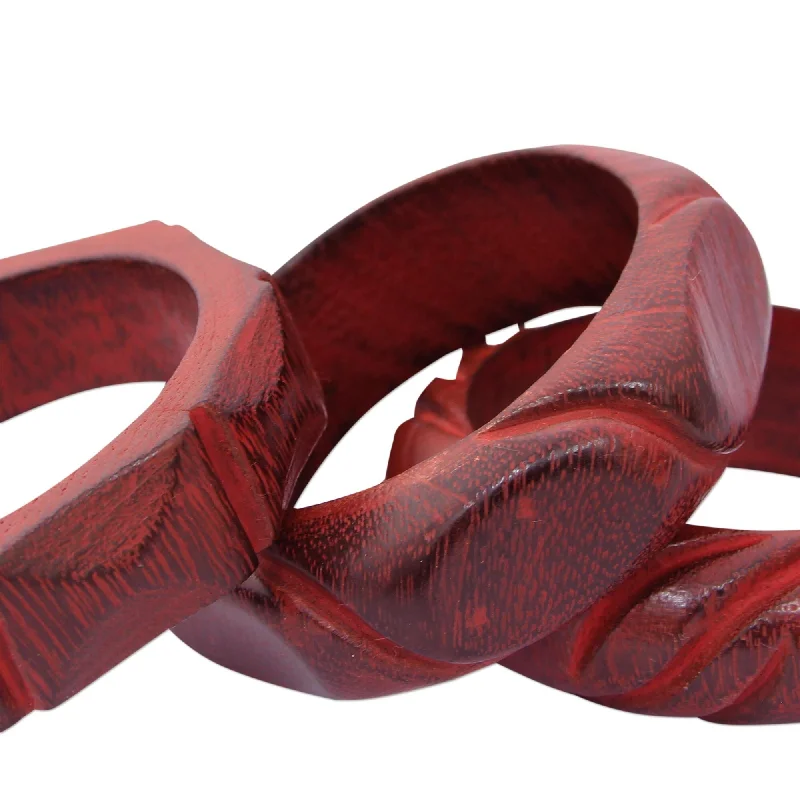 Handmade Set of 3 Wood Bangle Bracelets, 'Indian Romance' (India) - 7'6" x 9'6"