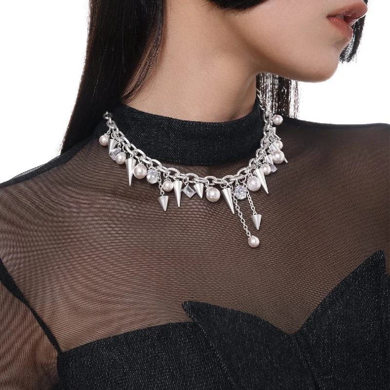 Women's Punk Studded Pearl Necklace