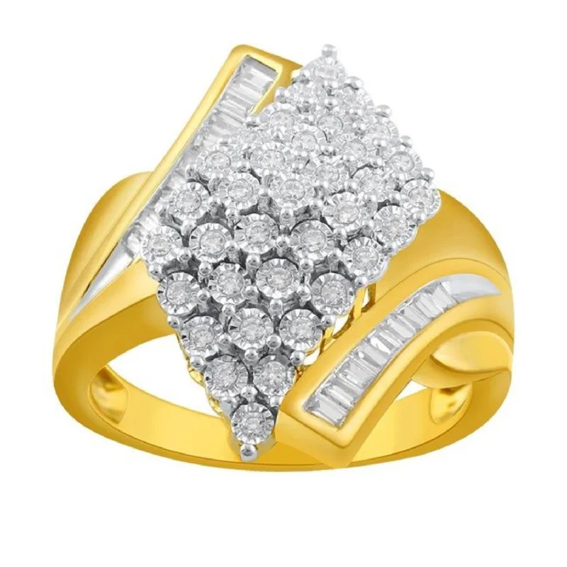 1/2 CTW Diamond Ring in 10KT Yellow Gold