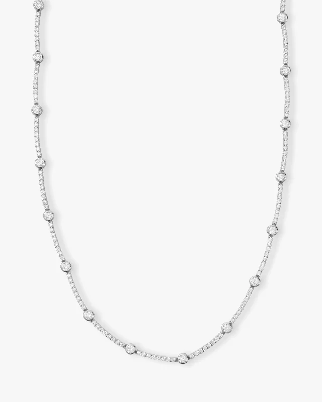 She's an Icon Station Necklace 18" - Silver|White Diamondettes