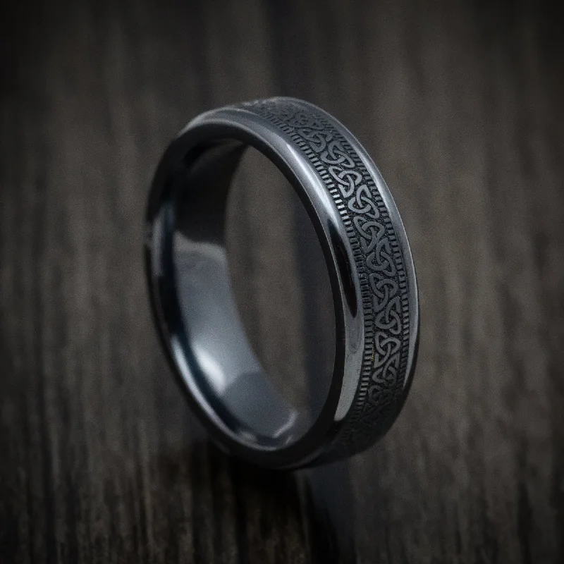 Black Titanium Celtic Knot Men's Ring